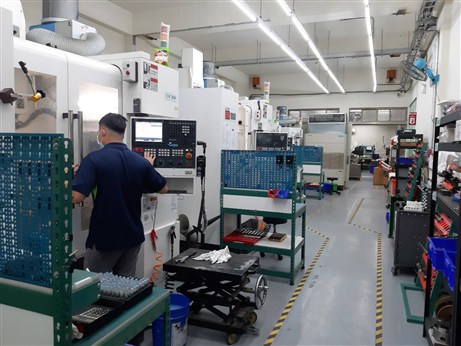 Milling machine work area